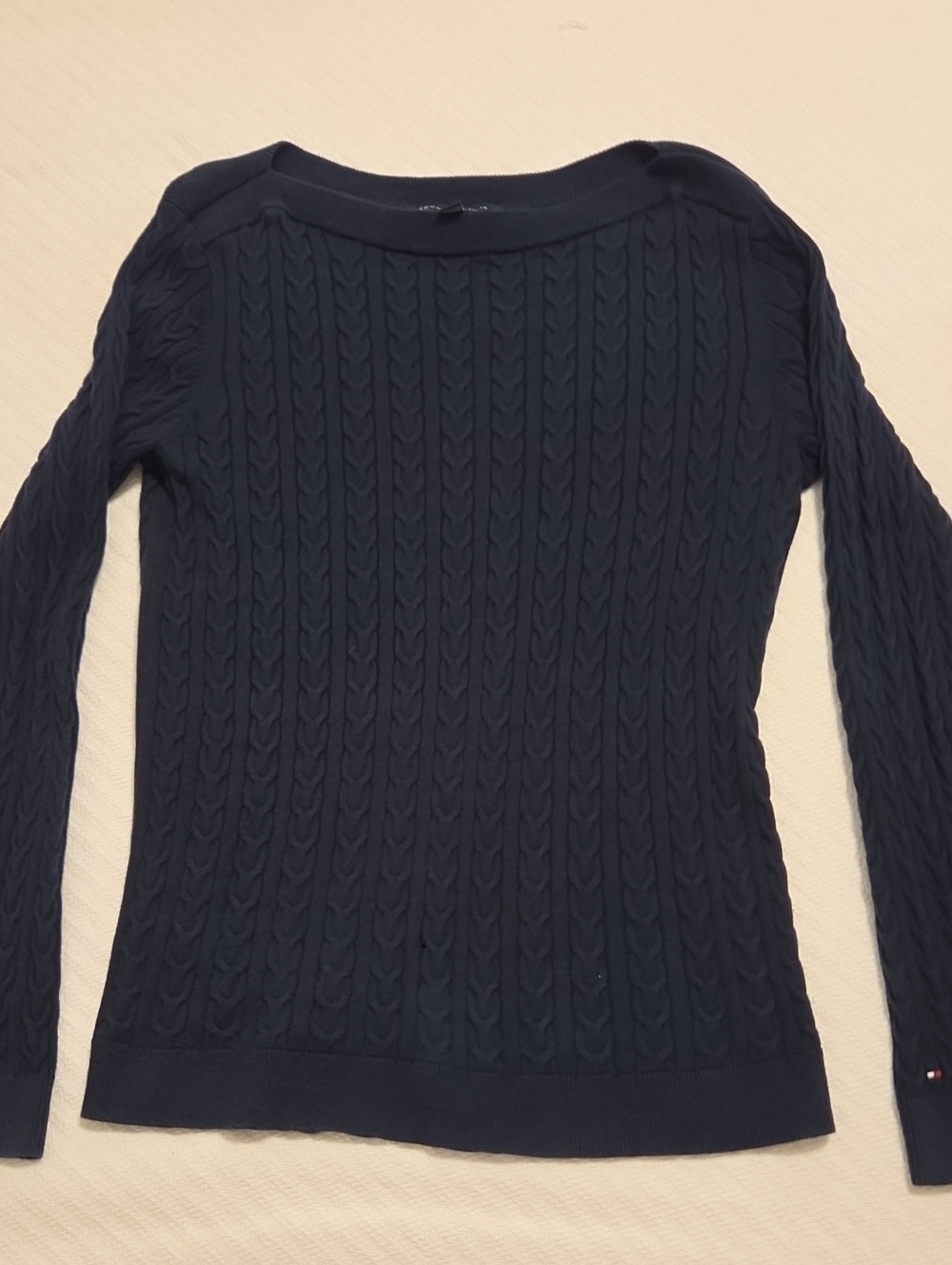 Tommy Hilfiger Cable Knit Sweater in Navy Size Small